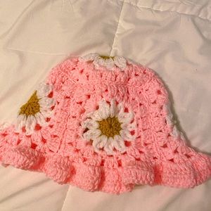 Crochet Pink Daisy Bucket Hat